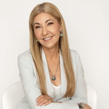 Roberta Moore Headshot